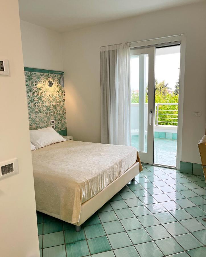 Ganimede Hotel Sperlonga Room photo
