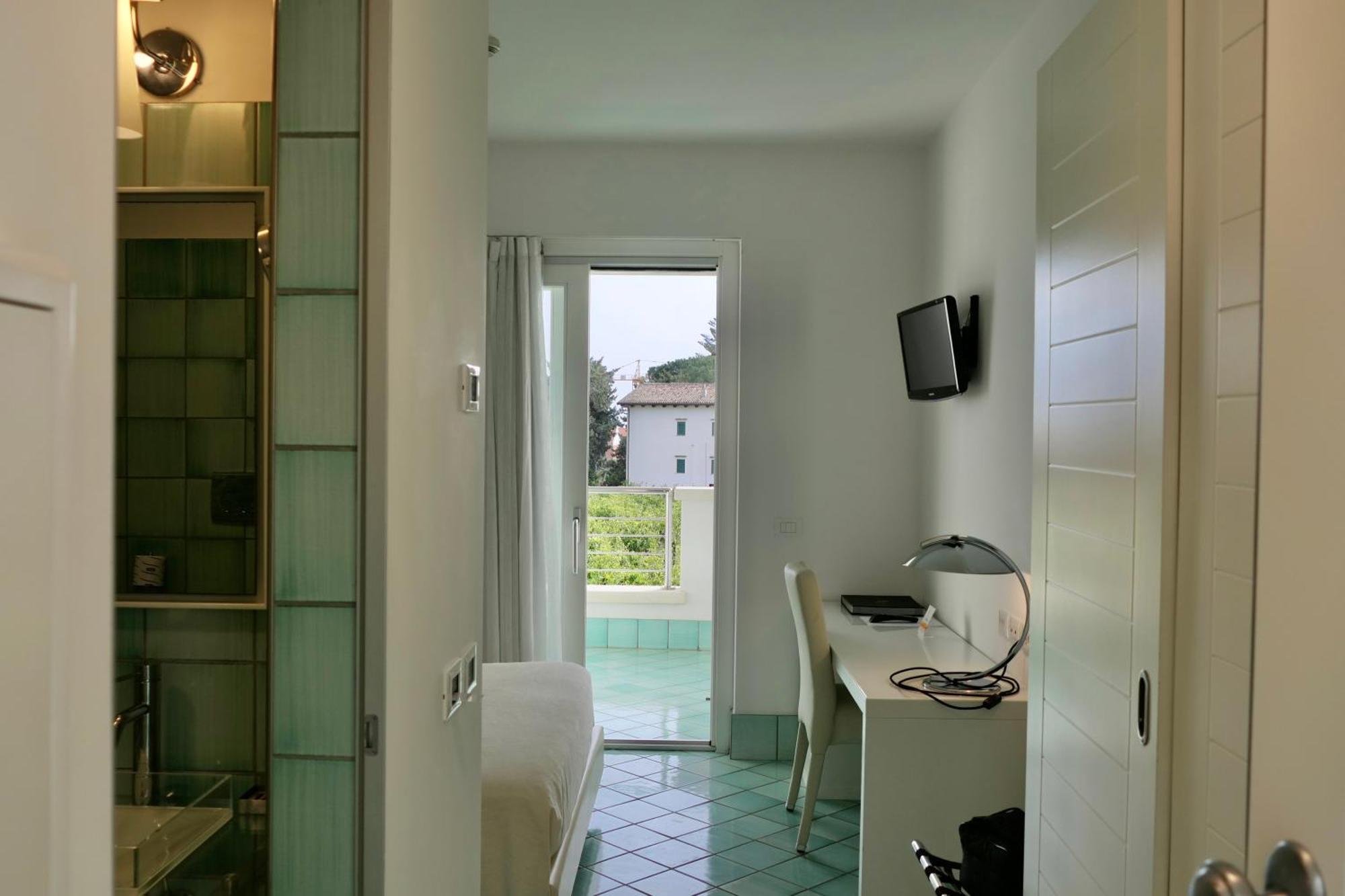 Ganimede Hotel Sperlonga Room photo